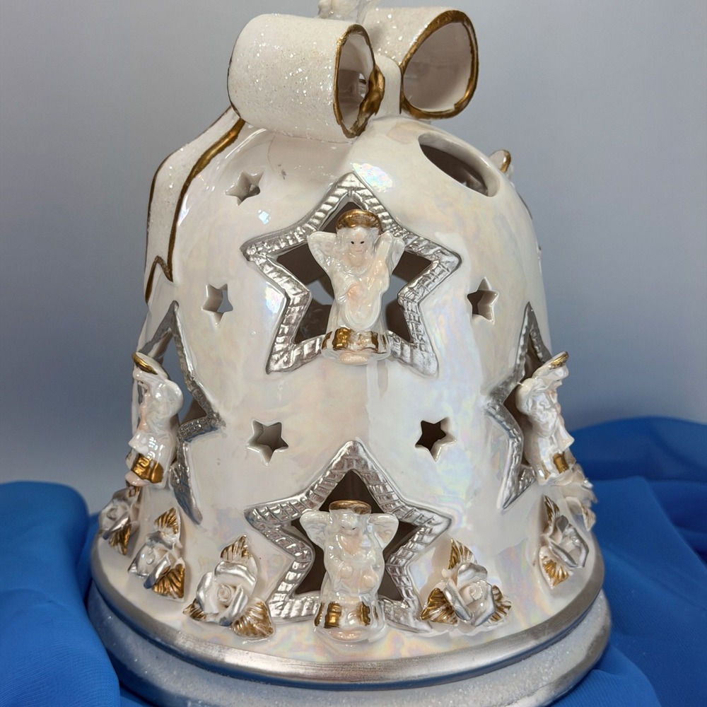 Cracker Barrel Vintage Pearlized Porcelain Christmas Nativity Bell - Picture 4 of 13